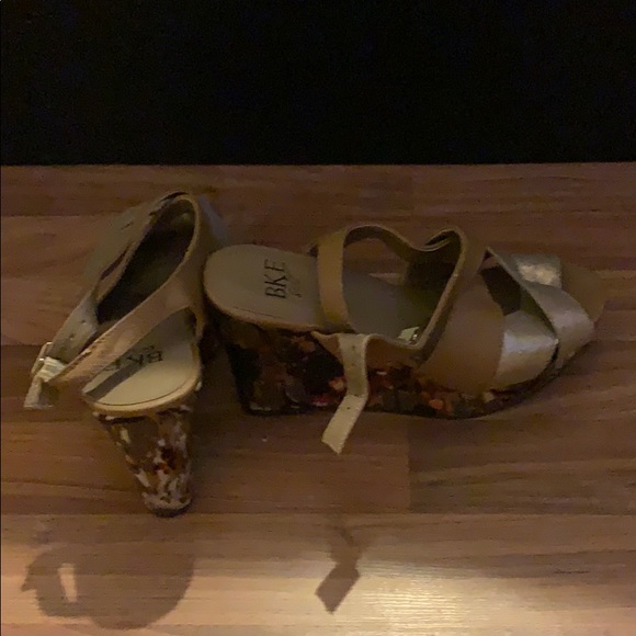 Wedges - Picture 5 of 6